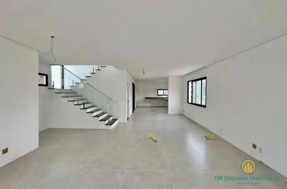 Foto 7 de Casa de Condomínio com 3 quartos à venda, 366m2 em Chácara do Refúgio, Carapicuiba - SP