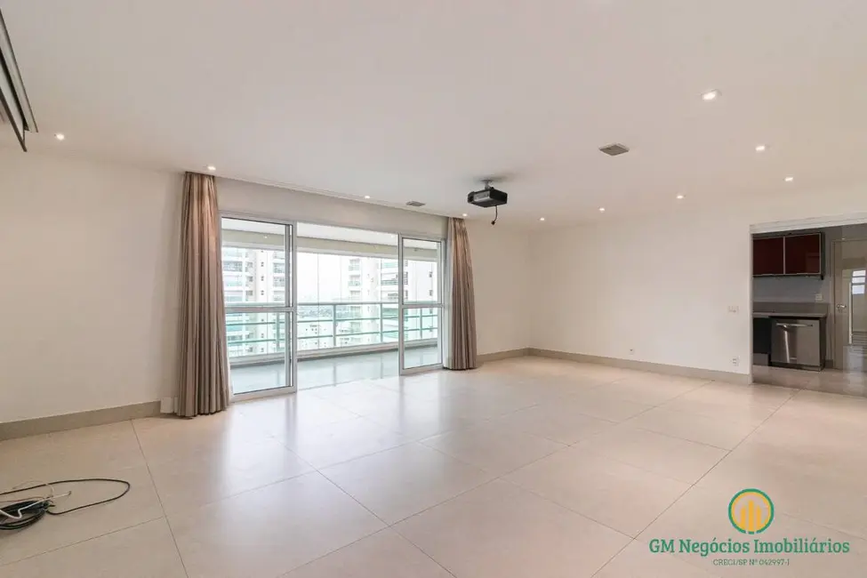 Foto 2 de Apartamento com 3 quartos para alugar, 212m2 em Tamboré, Santana De Parnaiba - SP