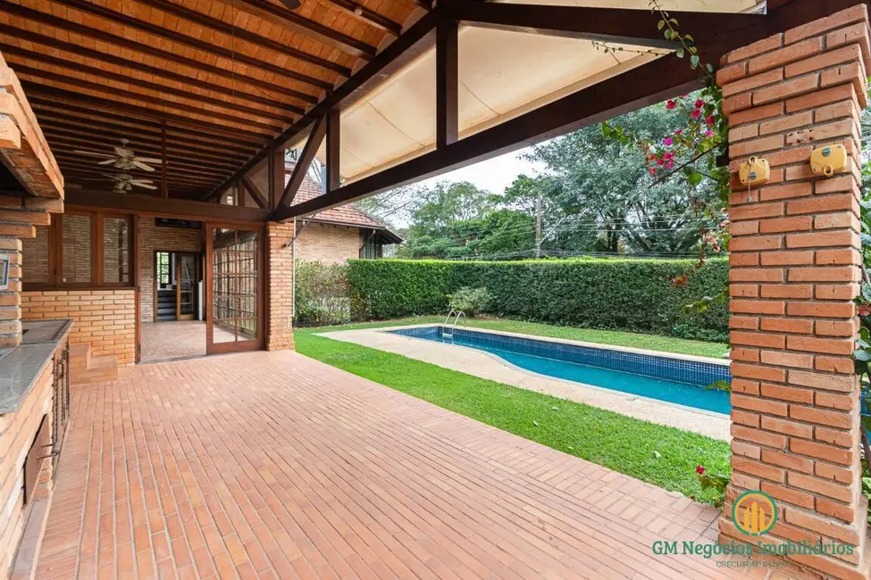 Foto 1 de Casa de Condomínio com 4 quartos para alugar, 807m2 em Barueri - SP
