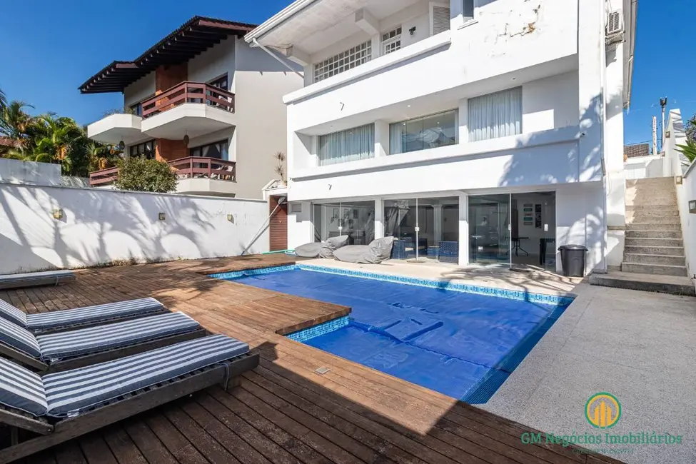 Casa de Condomínio com 4 quartos para alugar, 393m2 em Alphaville, Santana De Parnaiba - SP - imagem 1 Foto 1 de Casa de Condomínio com 4 quartos para alugar, 393m2 em Alphaville, Santana De Parnaiba - SP