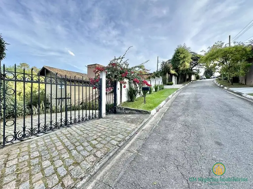 Foto 4 de Casa de Condomínio com 3 quartos à venda e para alugar, 355m2 em Chácara dos Lagos, Carapicuiba - SP