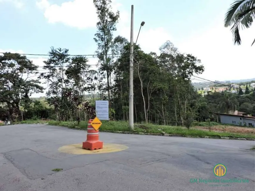 Foto 7 de Casa de Condomínio com 3 quartos à venda e para alugar, 355m2 em Chácara dos Lagos, Carapicuiba - SP
