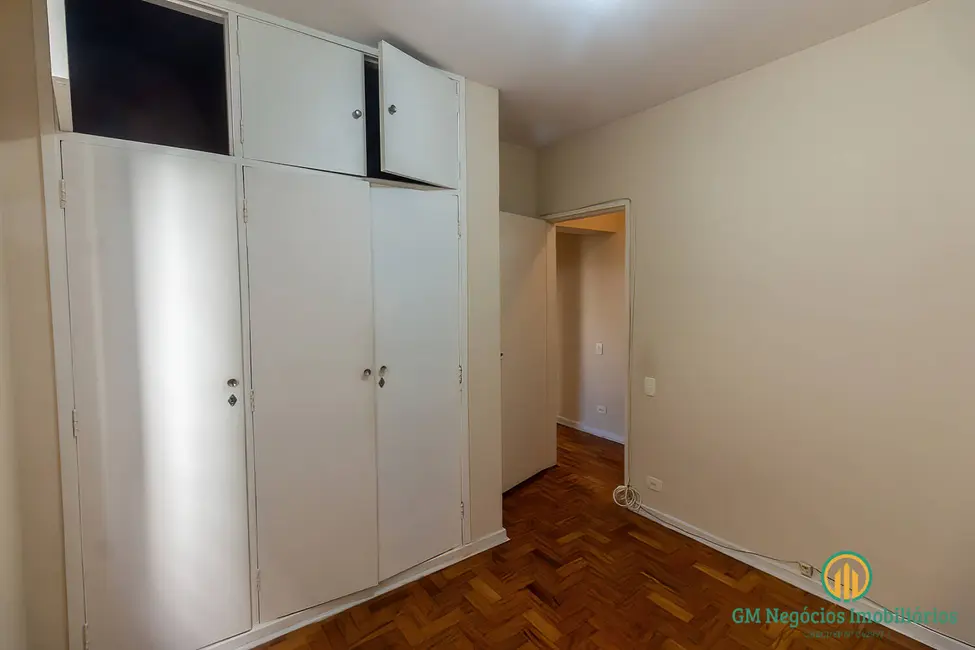 Apartamento com 3 quartos para alugar, 130m2 em Itaim Bibi, São Paulo - SP - imagem 5 Foto 5 de Apartamento com 3 quartos para alugar, 130m2 em Itaim Bibi, São Paulo - SP