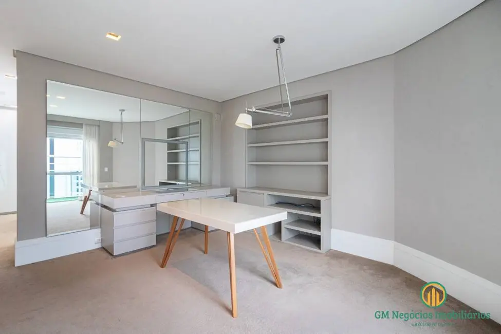 Foto 8 de Apartamento com 4 quartos para alugar, 505m2 em Alphaville Empresarial, Barueri - SP