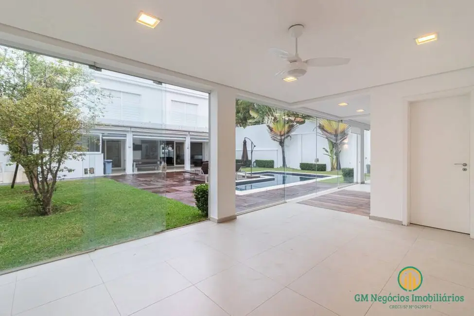 Casa de Condomínio com 4 quartos à venda e para alugar, 683m2 em Alphaville Residencial Zero, Barueri - SP - imagem 5 Foto 5 de Casa de Condomínio com 4 quartos à venda e para alugar, 683m2 em Alphaville Residencial Zero, Barueri - SP