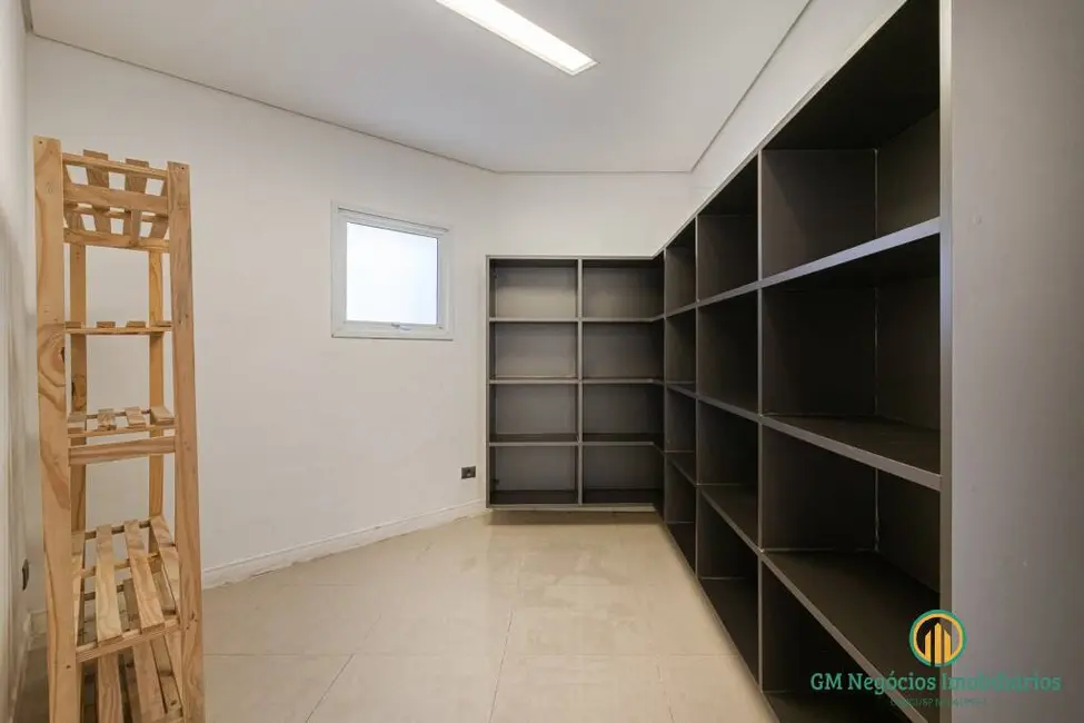 Foto 9 de Casa de Condomínio com 5 quartos à venda e para alugar, 797m2 em Centro Comercial Jubran, Barueri - SP