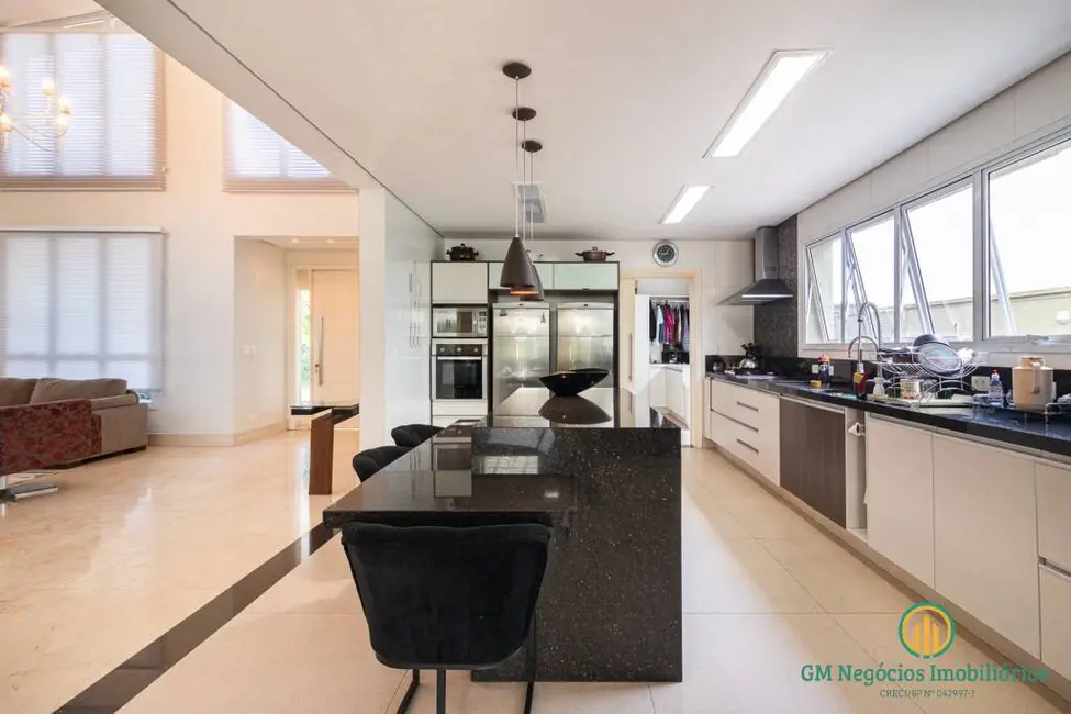 Foto 8 de Casa de Condomínio com 3 quartos à venda e para alugar, 680m2 em Alphaville Residencial Zero, Barueri - SP