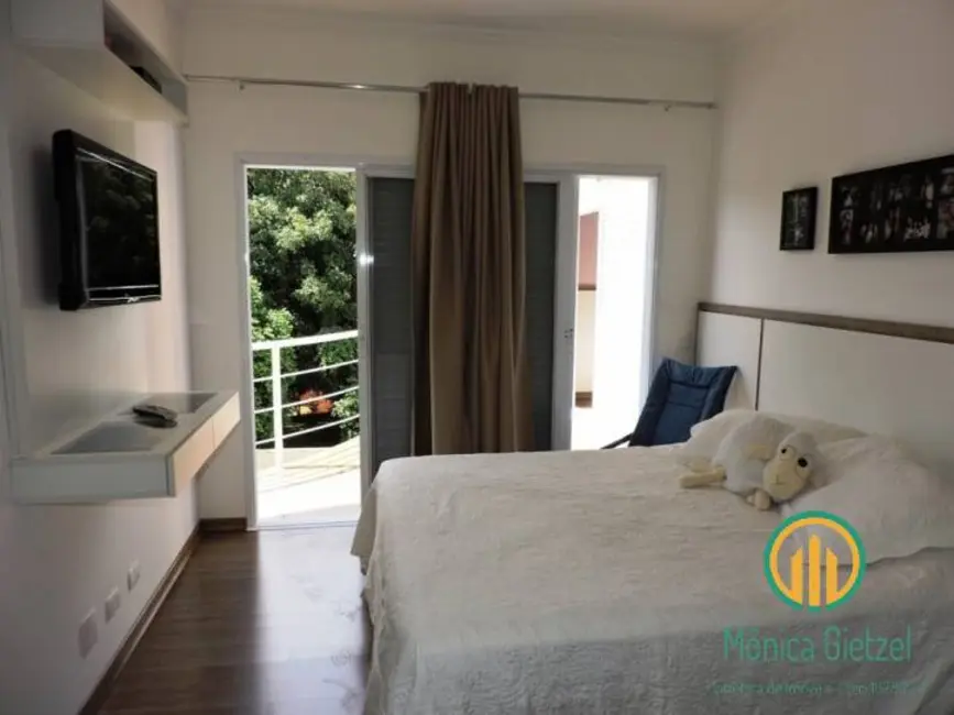 Foto 22 de Casa de Condomínio com 4 quartos à venda, 620m2 em Chácara das Paineiras, Carapicuiba - SP