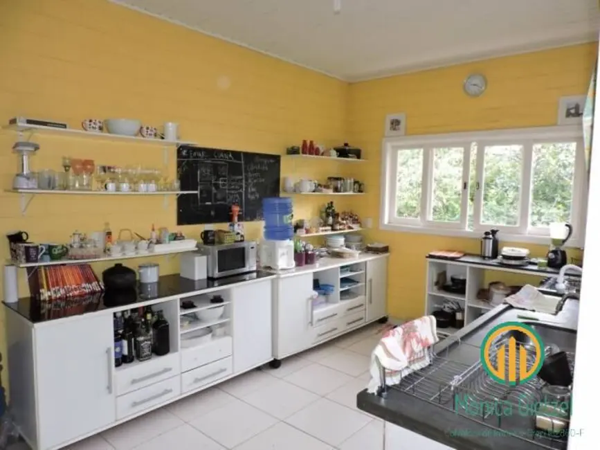 Foto 5 de Casa de Condomínio com 4 quartos à venda, 205m2 em Jardim Indaiá, Embu Das Artes - SP