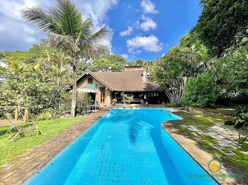 Foto 1 de Casa de Condomínio com 3 quartos à venda, 3316m2 em Granja Viana, Carapicuiba - SP