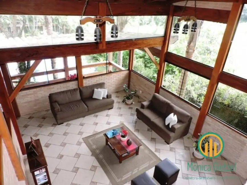 Casa com 5 quartos à venda, 530m2 em Chácara Vale do Rio Cotia, Carapicuiba - SP - imagem 4 Foto 4 de Casa com 5 quartos à venda, 530m2 em Chácara Vale do Rio Cotia, Carapicuiba - SP