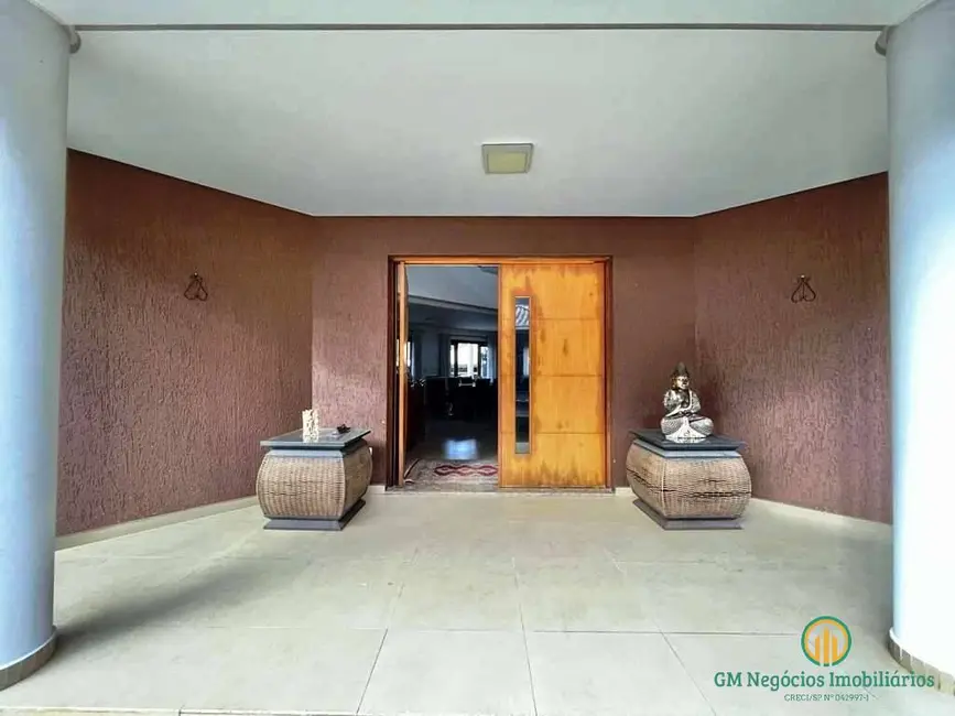 Casa com 5 quartos à venda e para alugar, 890m2 em Granja Viana, Carapicuiba - SP - imagem 6 Foto 6 de Casa com 5 quartos à venda e para alugar, 890m2 em Granja Viana, Carapicuiba - SP