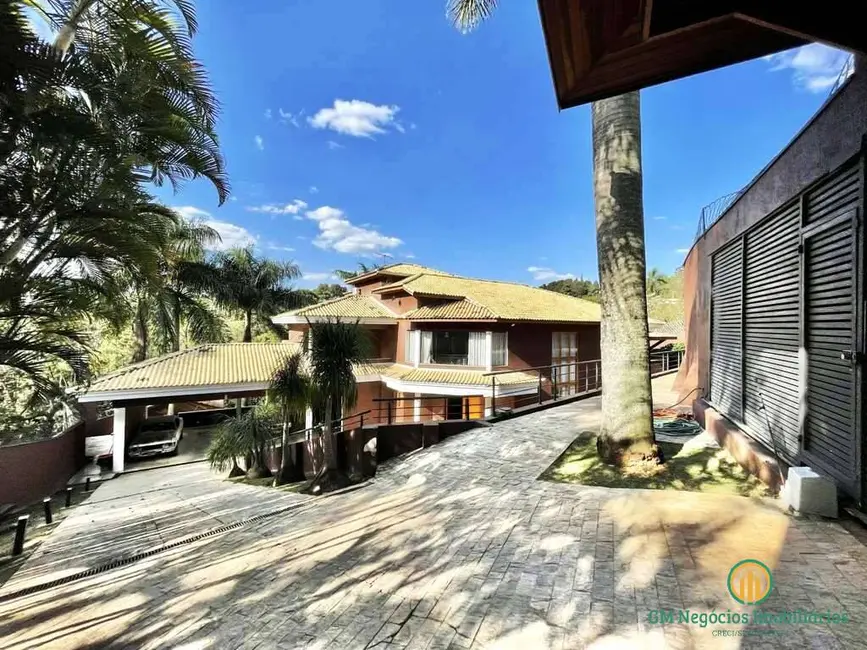 Foto 1 de Casa com 5 quartos à venda e para alugar, 890m2 em Granja Viana, Carapicuiba - SP