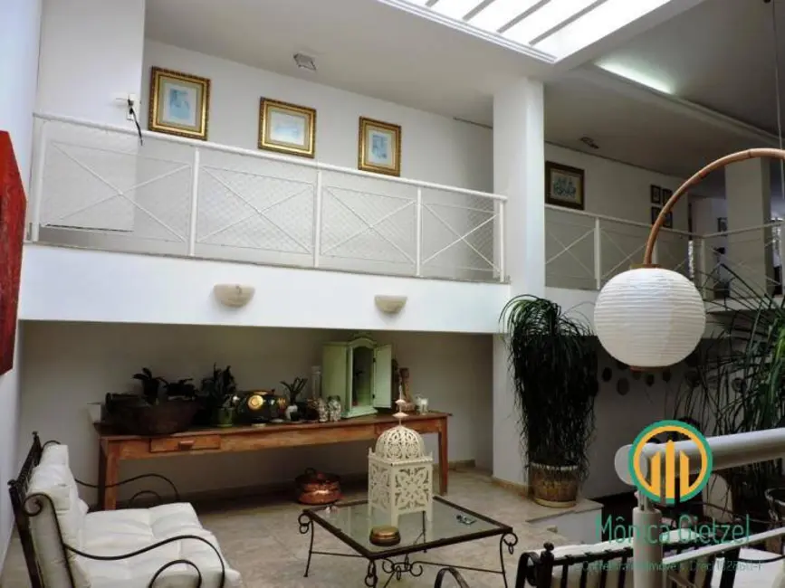 Casa de Condomínio com 5 quartos à venda, 804m2 em Granja Viana, Carapicuiba - SP - imagem 3 Foto 3 de Casa de Condomínio com 5 quartos à venda, 804m2 em Granja Viana, Carapicuiba - SP