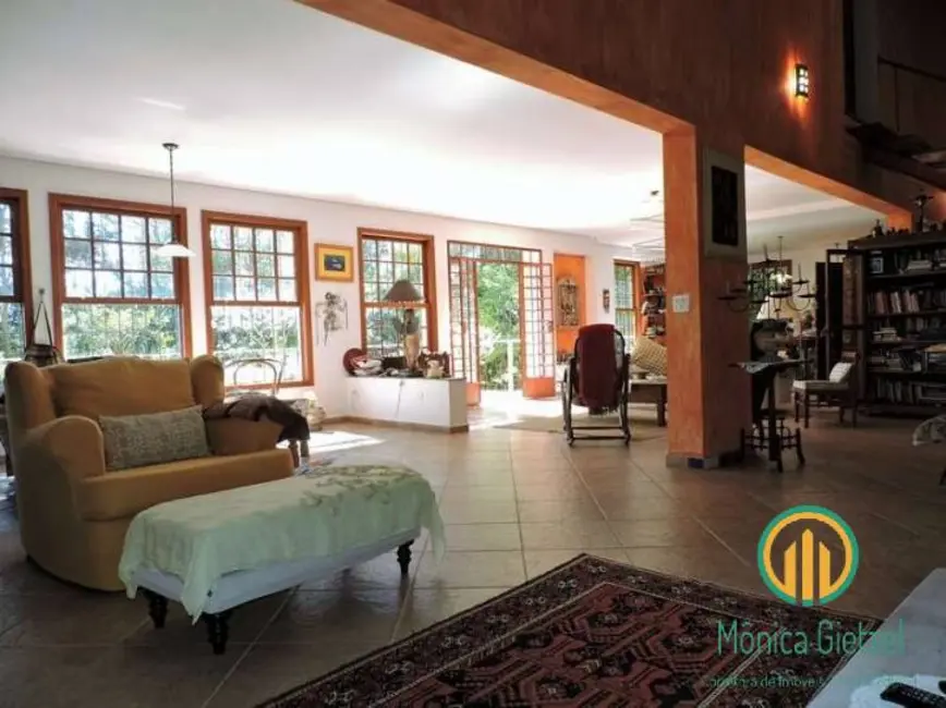 Casa de Condomínio com 2 quartos à venda, 5423m2 em Moinho Velho, Embu Das Artes - SP - imagem 7 Foto 7 de Casa de Condomínio com 2 quartos à venda, 5423m2 em Moinho Velho, Embu Das Artes - SP