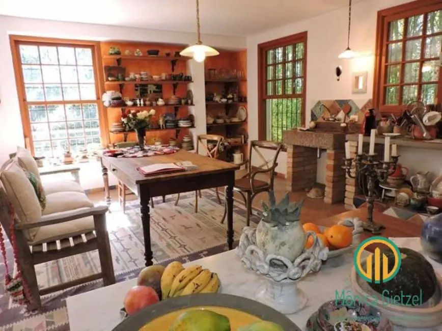 Casa de Condomínio com 2 quartos à venda, 5423m2 em Moinho Velho, Embu Das Artes - SP - imagem 9 Foto 9 de Casa de Condomínio com 2 quartos à venda, 5423m2 em Moinho Velho, Embu Das Artes - SP