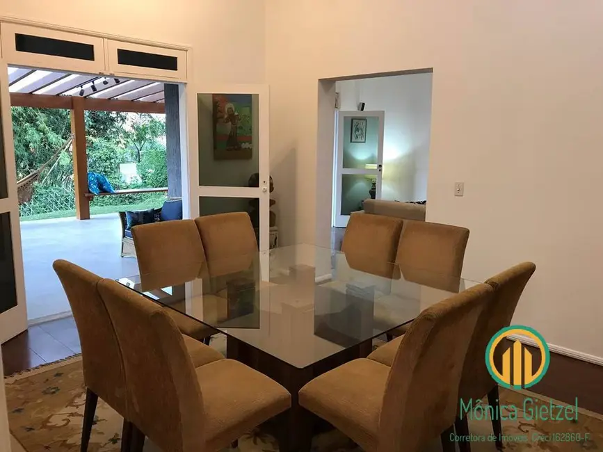 Casa de Condomínio com 3 quartos à venda, 243m2 em Granja Viana, Cotia - SP - imagem 7 Foto 7 de Casa de Condomínio com 3 quartos à venda, 243m2 em Granja Viana, Cotia - SP