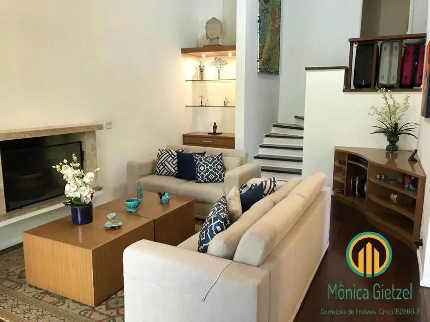 Casa de Condomínio com 3 quartos à venda, 243m2 em Granja Viana, Cotia - SP - imagem 5 Foto 5 de Casa de Condomínio com 3 quartos à venda, 243m2 em Granja Viana, Cotia - SP