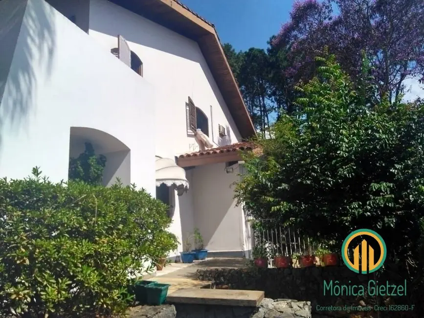 Casa com 5 quartos à venda, 1490m2 em Granja Viana, Cotia - SP - imagem 5 Foto 5 de Casa com 5 quartos à venda, 1490m2 em Granja Viana, Cotia - SP