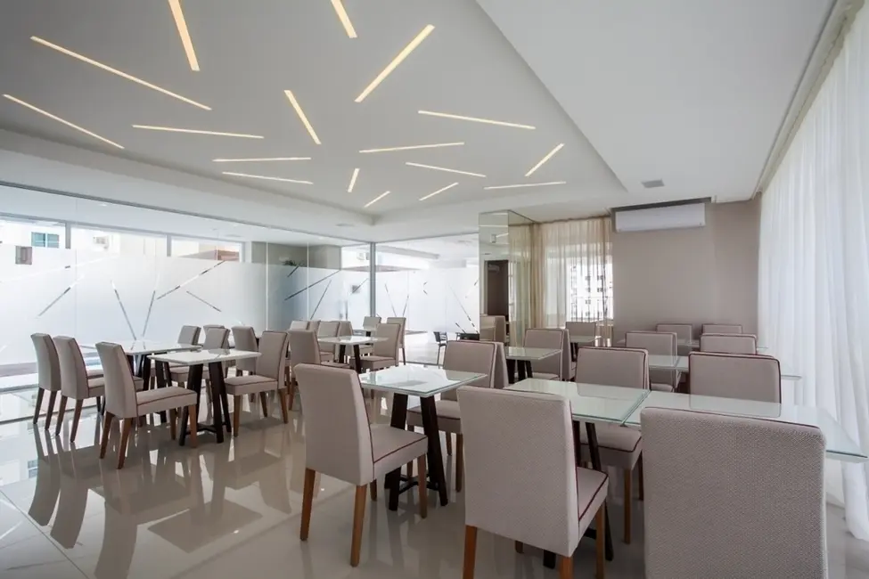 Foto 8 de Apartamento com 4 quartos à venda, 142m2 em Centro, Balneario Camboriu - SC