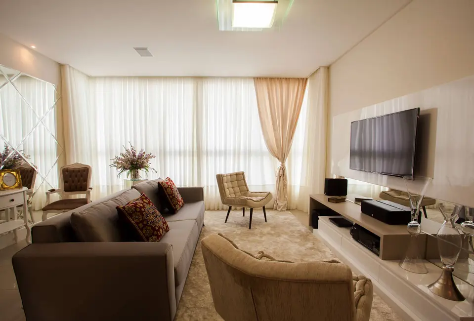 Foto 2 de Apartamento com 3 quartos à venda, 137m2 em Centro, Balneario Camboriu - SC