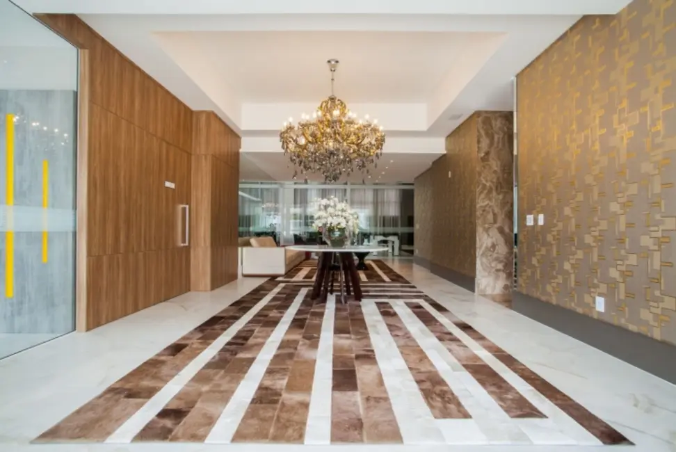 Apartamento com 3 quartos à venda, 134m2 em Centro, Balneario Camboriu - SC - imagem 7 Foto 7 de Apartamento com 3 quartos à venda, 134m2 em Centro, Balneario Camboriu - SC