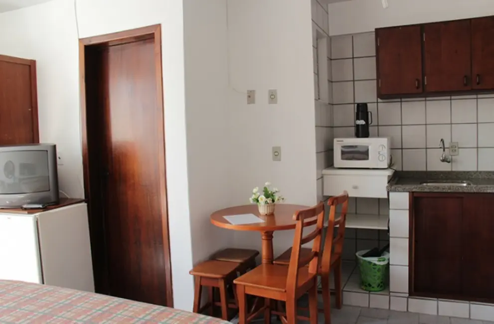 Foto 5 de Sala Comercial à venda, 820m2 em Centro, Balneario Camboriu - SC