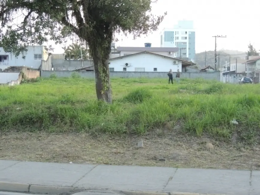 Foto 5 de Terreno / Lote à venda, 1858m2 em Centro, Balneario Camboriu - SC
