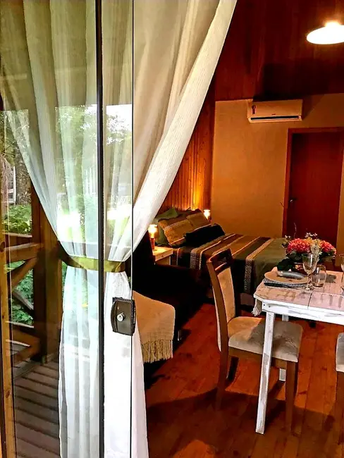 Foto 11 de Sala Comercial à venda em Centro, Bombinhas - SC