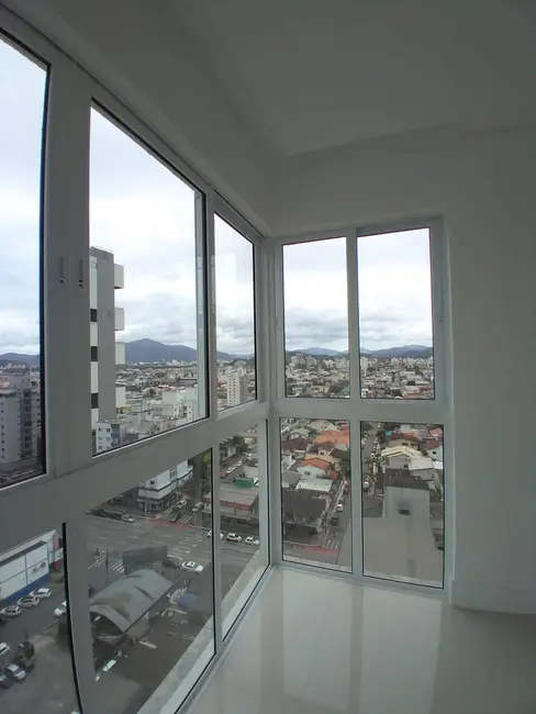 Foto 5 de Apartamento com 3 quartos à venda, 123m2 em Centro, Balneario Camboriu - SC