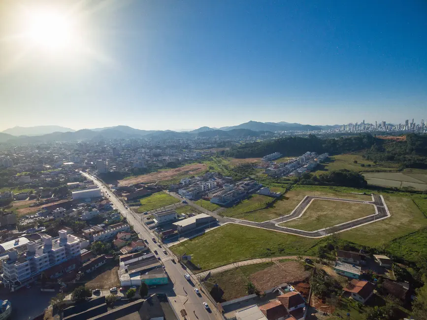 Terreno / Lote à venda, 5444m2 em Rio Pequeno, Camboriu - SC - imagem 3 Foto 3 de Terreno / Lote à venda, 5444m2 em Rio Pequeno, Camboriu - SC