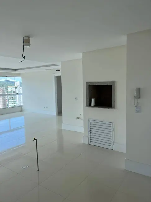 Foto 4 de Apartamento com 3 quartos à venda, 138m2 em Centro, Balneario Camboriu - SC