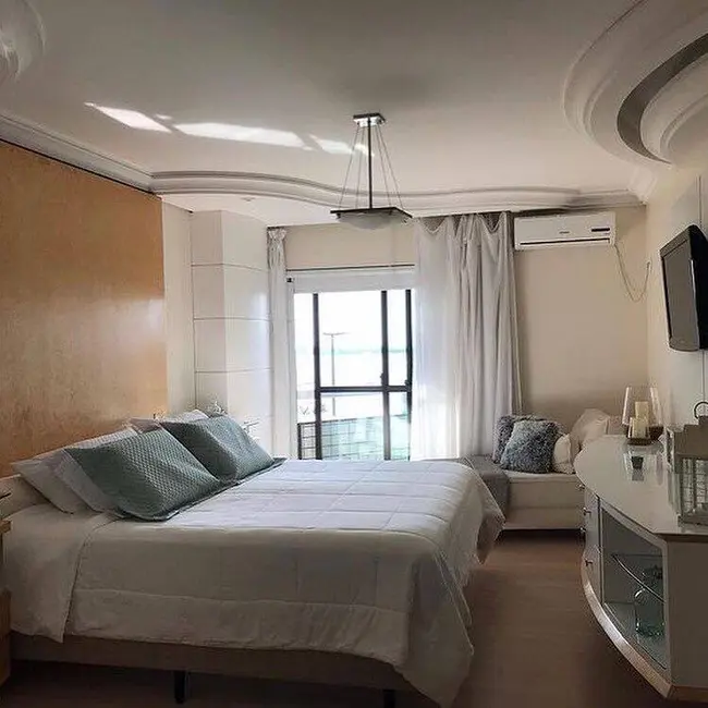 Foto 9 de Apartamento com 3 quartos à venda, 236m2 em Fazenda, Itajai - SC