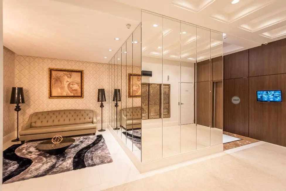 Foto 2 de Apartamento com 3 quartos à venda, 133m2 em Centro, Balneario Camboriu - SC