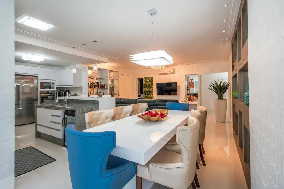 Foto 9 de Apartamento com 3 quartos à venda, 133m2 em Centro, Balneario Camboriu - SC