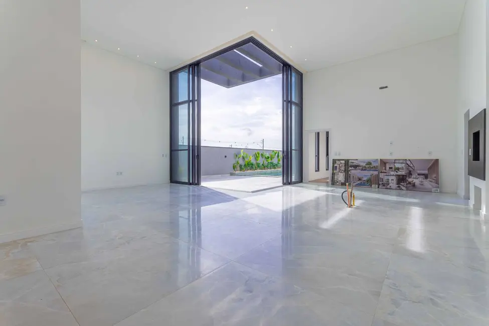 Casa com 4 quartos à venda, 481m2 em Areias, Camboriu - SC - imagem 5 Foto 5 de Casa com 4 quartos à venda, 481m2 em Areias, Camboriu - SC