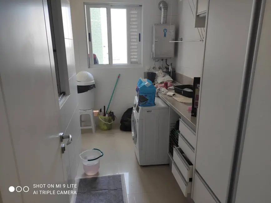 Apartamento com 3 quartos à venda, 217m2 em Centro, Balneario Camboriu - SC - imagem 9 Foto 9 de Apartamento com 3 quartos à venda, 217m2 em Centro, Balneario Camboriu - SC