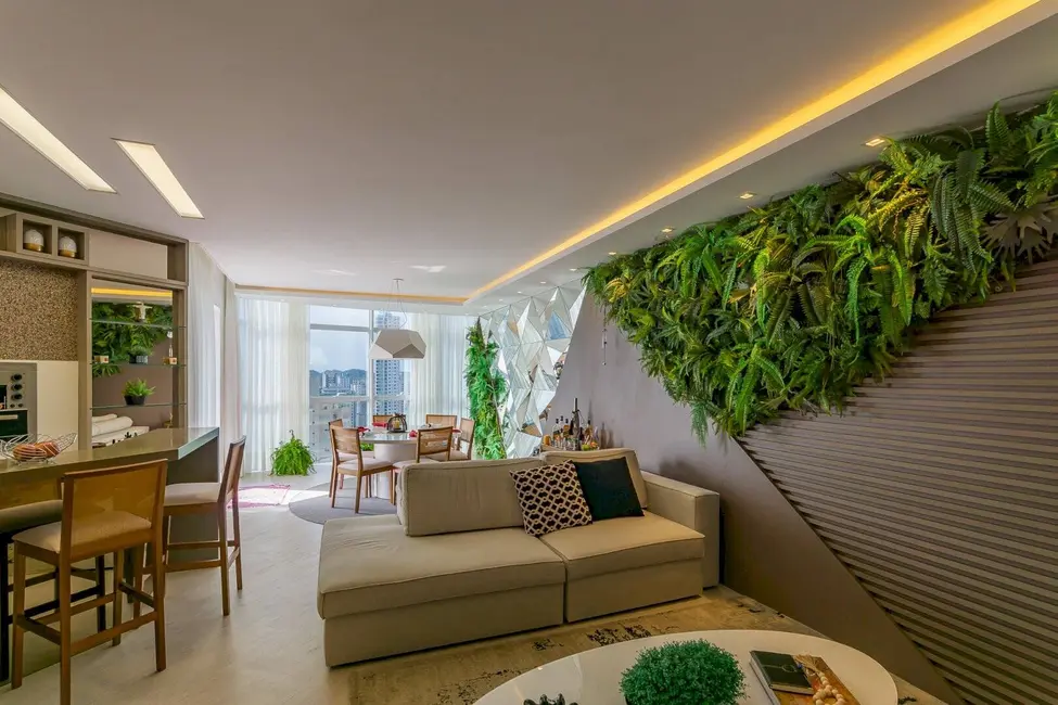 Apartamento com 3 quartos à venda, 129m2 em Centro, Balneario Camboriu - SC - imagem 6 Foto 6 de Apartamento com 3 quartos à venda, 129m2 em Centro, Balneario Camboriu - SC