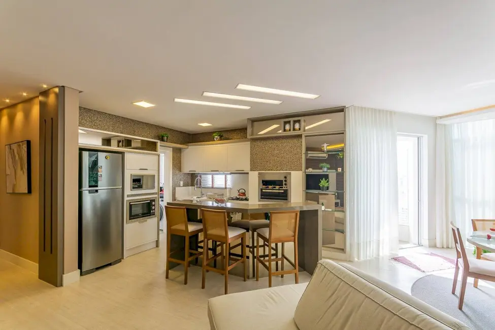 Apartamento com 3 quartos à venda, 129m2 em Centro, Balneario Camboriu - SC - imagem 7 Foto 7 de Apartamento com 3 quartos à venda, 129m2 em Centro, Balneario Camboriu - SC