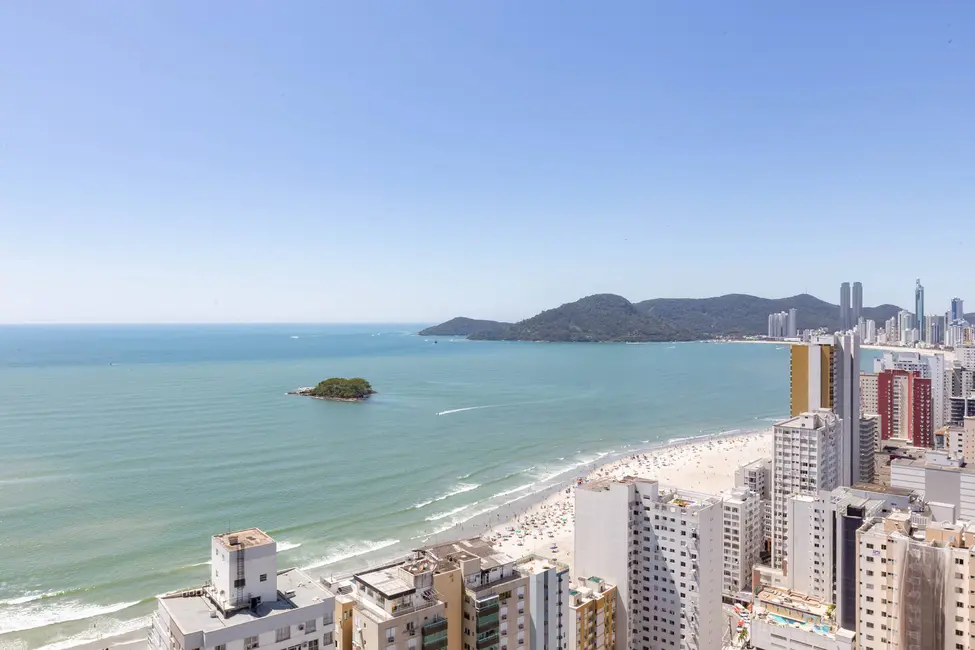 Apartamento com 4 quartos à venda, 183m2 em Centro, Balneario Camboriu - SC - imagem 2 Foto 2 de Apartamento com 4 quartos à venda, 183m2 em Centro, Balneario Camboriu - SC