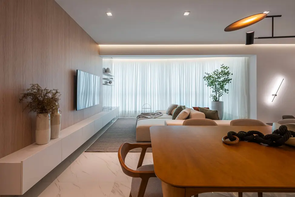 Apartamento com 4 quartos à venda, 197m2 em Centro, Balneario Camboriu - SC - imagem 5 Foto 5 de Apartamento com 4 quartos à venda, 197m2 em Centro, Balneario Camboriu - SC