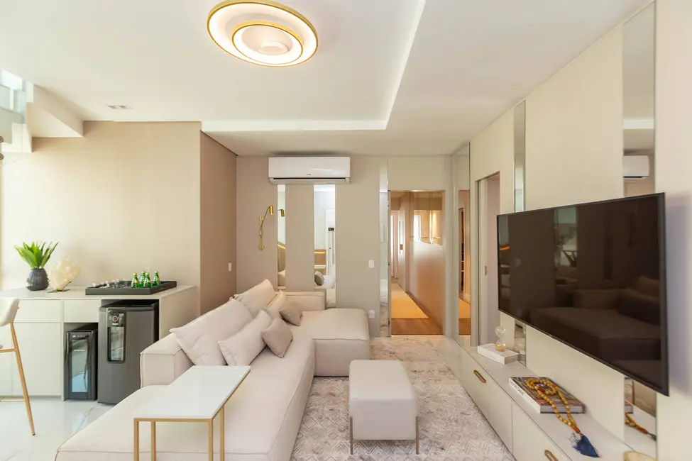 Apartamento com 5 quartos à venda em Centro, Balneario Camboriu - SC - imagem 4 Foto 4 de Apartamento com 5 quartos à venda em Centro, Balneario Camboriu - SC