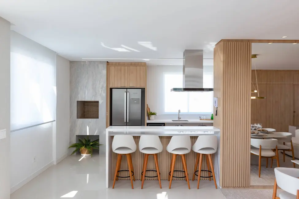 Foto 2 de Apartamento com 3 quartos à venda, 242m2 em Centro, Balneario Camboriu - SC