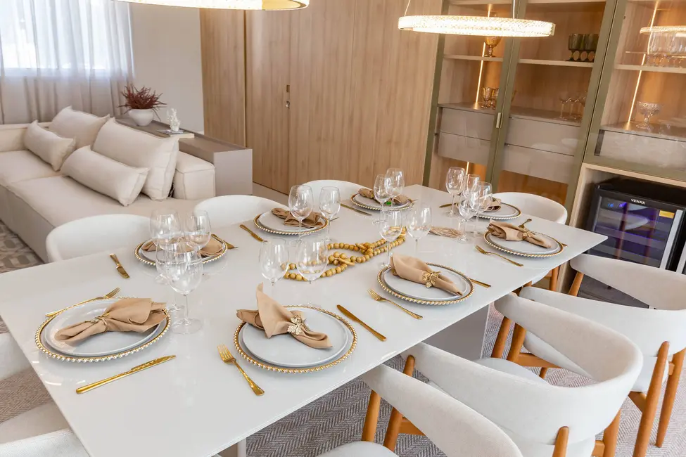 Apartamento com 3 quartos à venda, 242m2 em Centro, Balneario Camboriu - SC - imagem 5 Foto 5 de Apartamento com 3 quartos à venda, 242m2 em Centro, Balneario Camboriu - SC