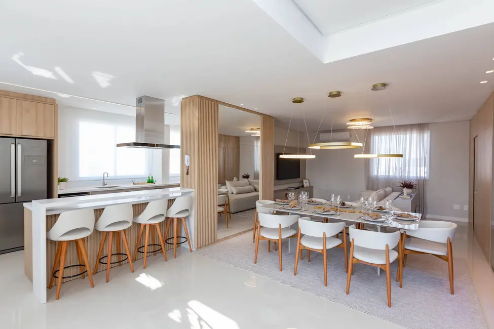 Apartamento com 3 quartos à venda, 242m2 em Centro, Balneario Camboriu - SC - imagem 3 Foto 3 de Apartamento com 3 quartos à venda, 242m2 em Centro, Balneario Camboriu - SC