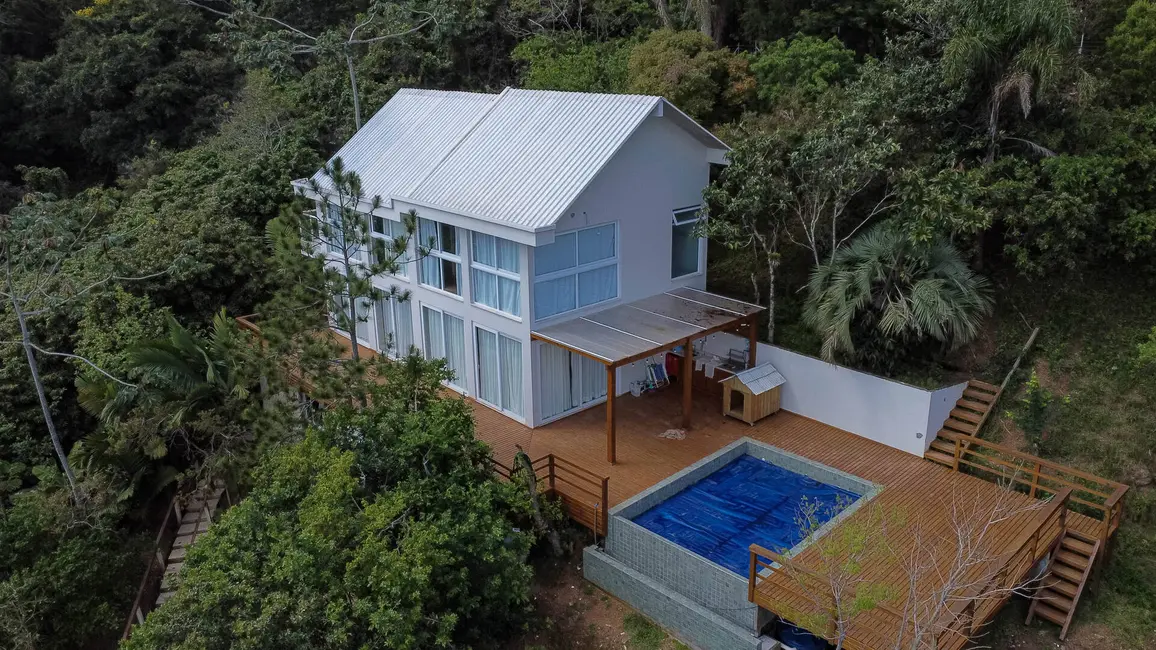 Foto 15 de Casa à venda, 855000m2 em Cabeçudas, Itajai - SC