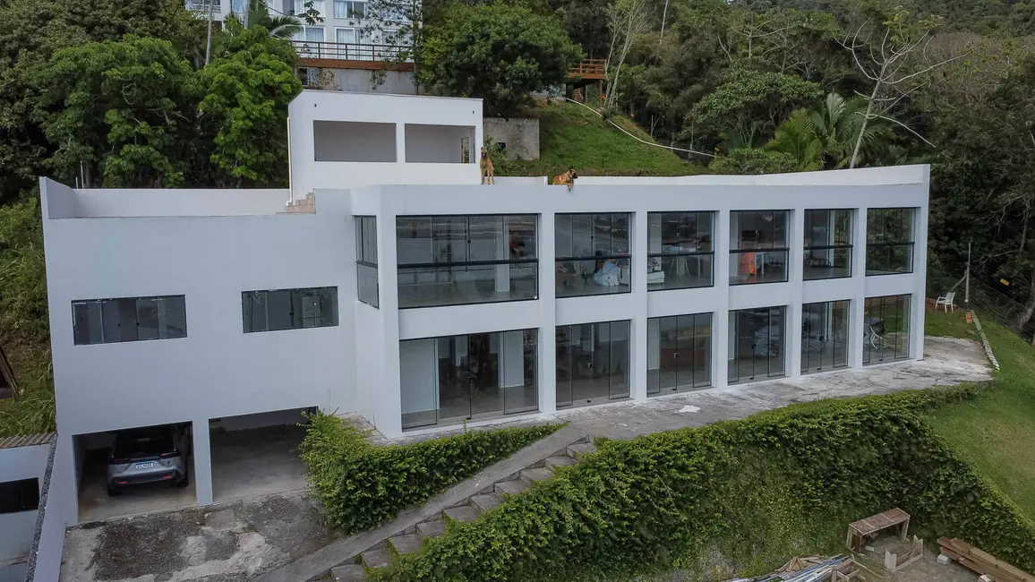 Foto 14 de Casa à venda, 855000m2 em Cabeçudas, Itajai - SC