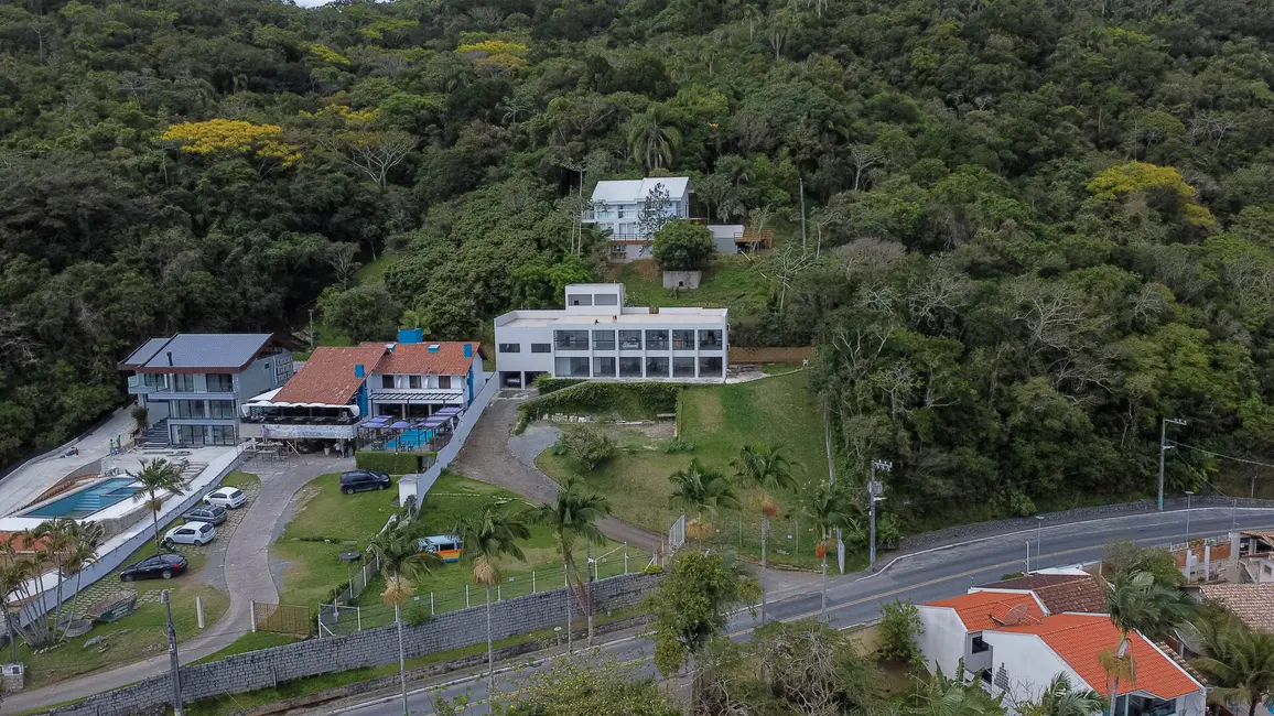 Casa à venda, 855000m2 em Cabeçudas, Itajai - SC - imagem 9 Foto 9 de Casa à venda, 855000m2 em Cabeçudas, Itajai - SC