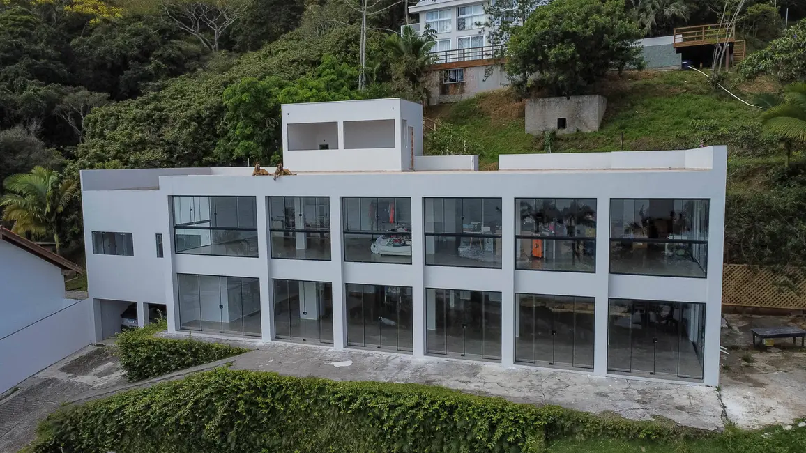 Foto 13 de Casa à venda, 855000m2 em Cabeçudas, Itajai - SC