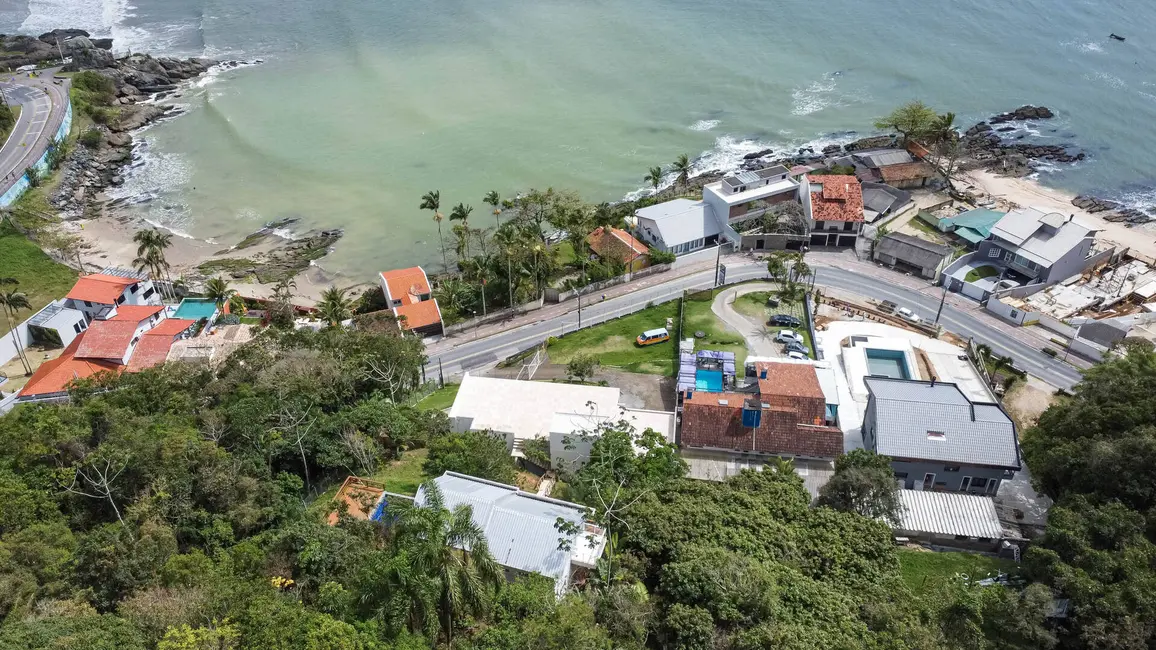 Casa à venda, 855000m2 em Cabeçudas, Itajai - SC - imagem 3 Foto 3 de Casa à venda, 855000m2 em Cabeçudas, Itajai - SC